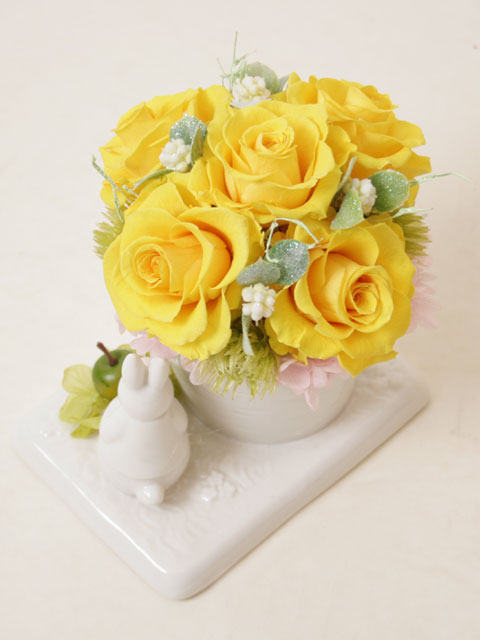 [イタリアンデザイン]イエローローズ・ラビット